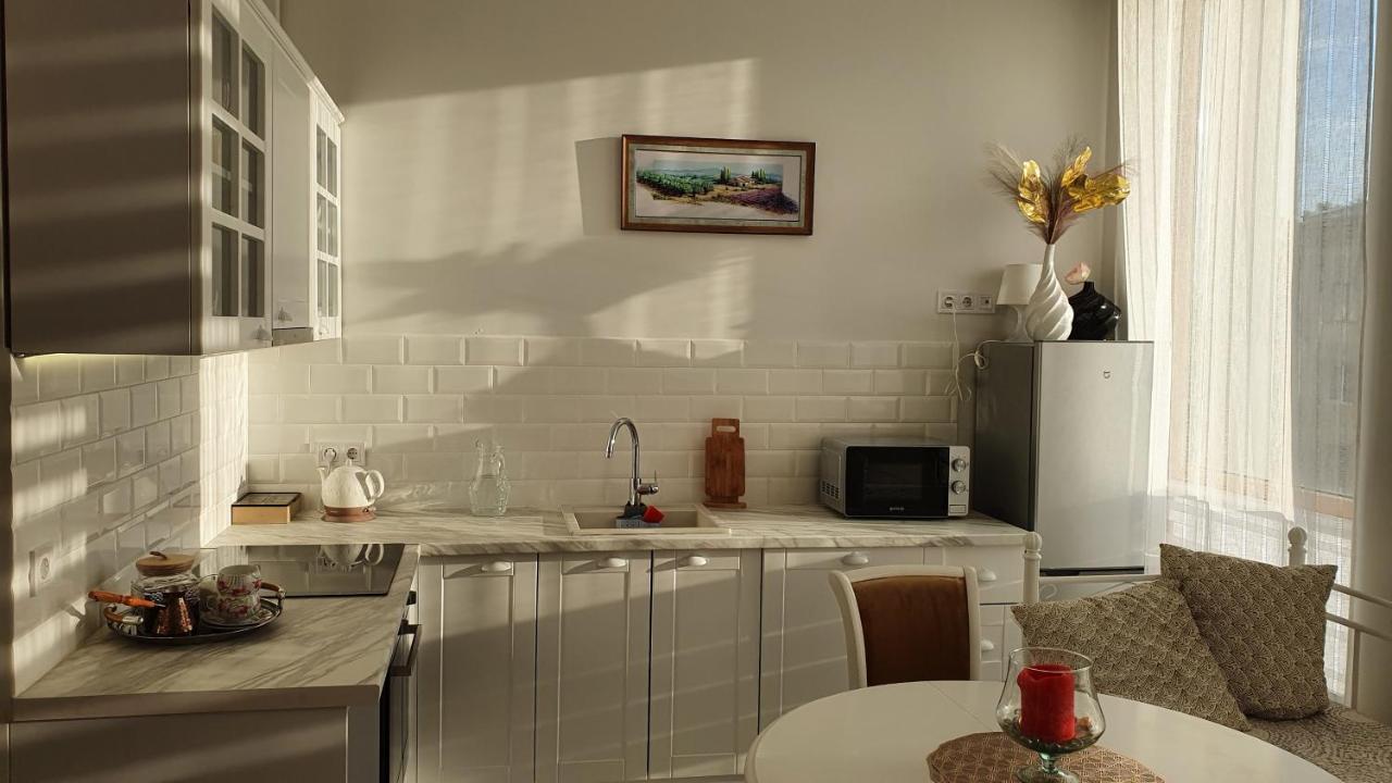 Forum Apartment 66 Lviv Bagian luar foto